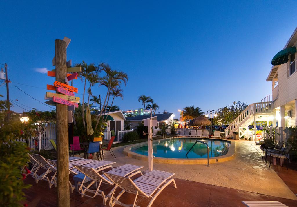 Silver Sands Villas Fort Myers Beach Bagian luar foto