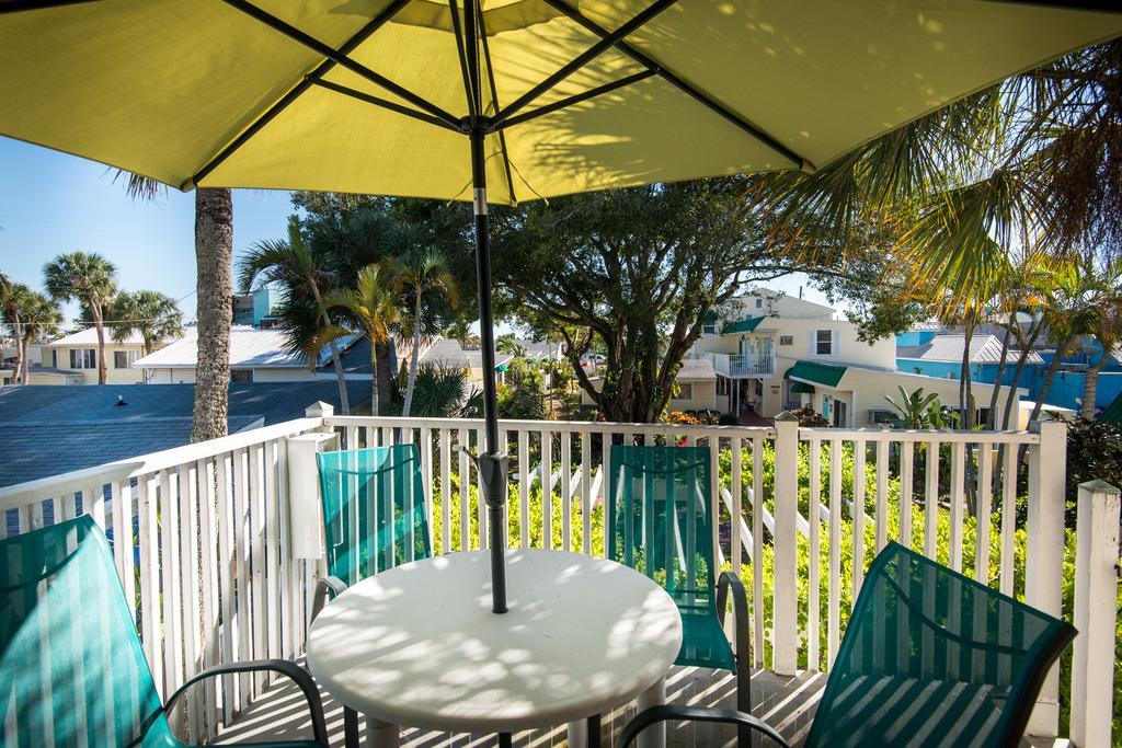 Silver Sands Villas Fort Myers Beach Bagian luar foto