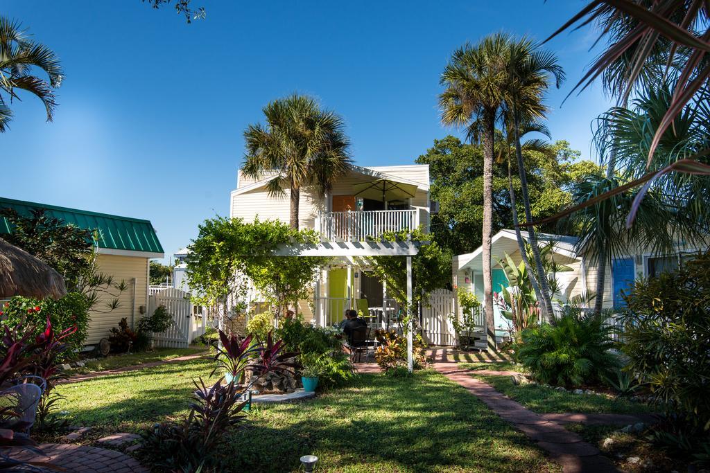 Silver Sands Villas Fort Myers Beach Bagian luar foto