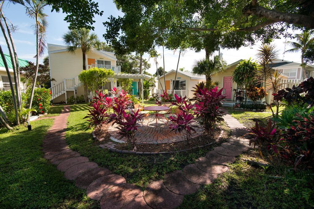 Silver Sands Villas Fort Myers Beach Bagian luar foto